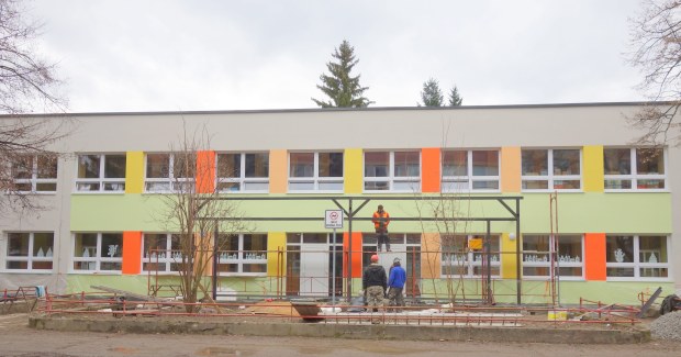 rekonštrukcie školok